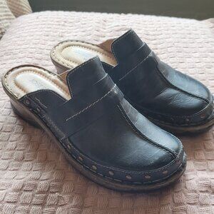 JOSEF SEIBEL Leather Clogs/Mules